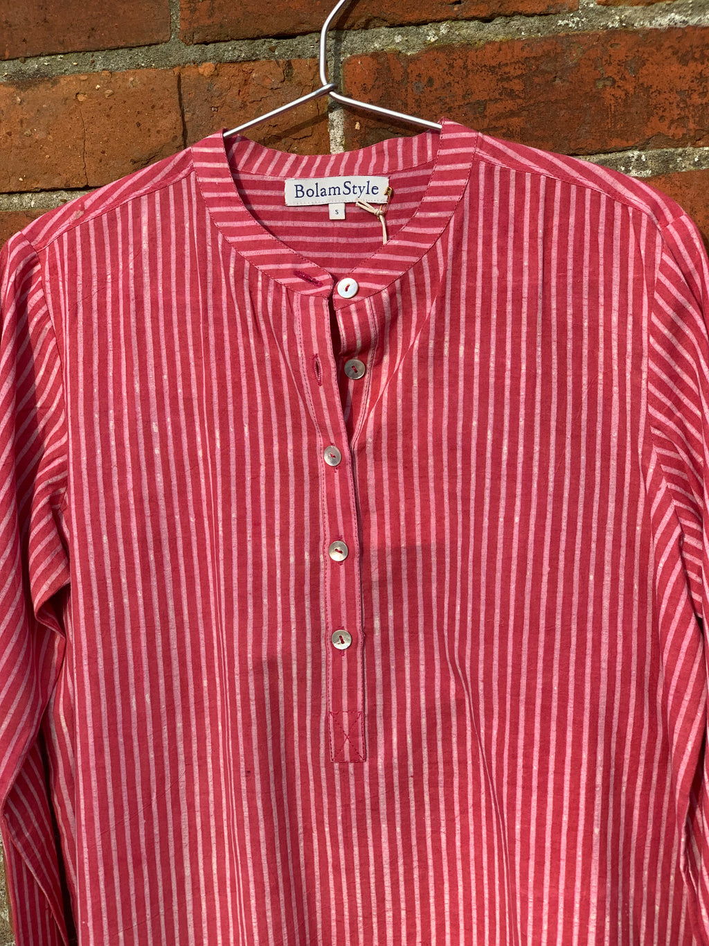 Classic shirt in pink stripe hand blockprint