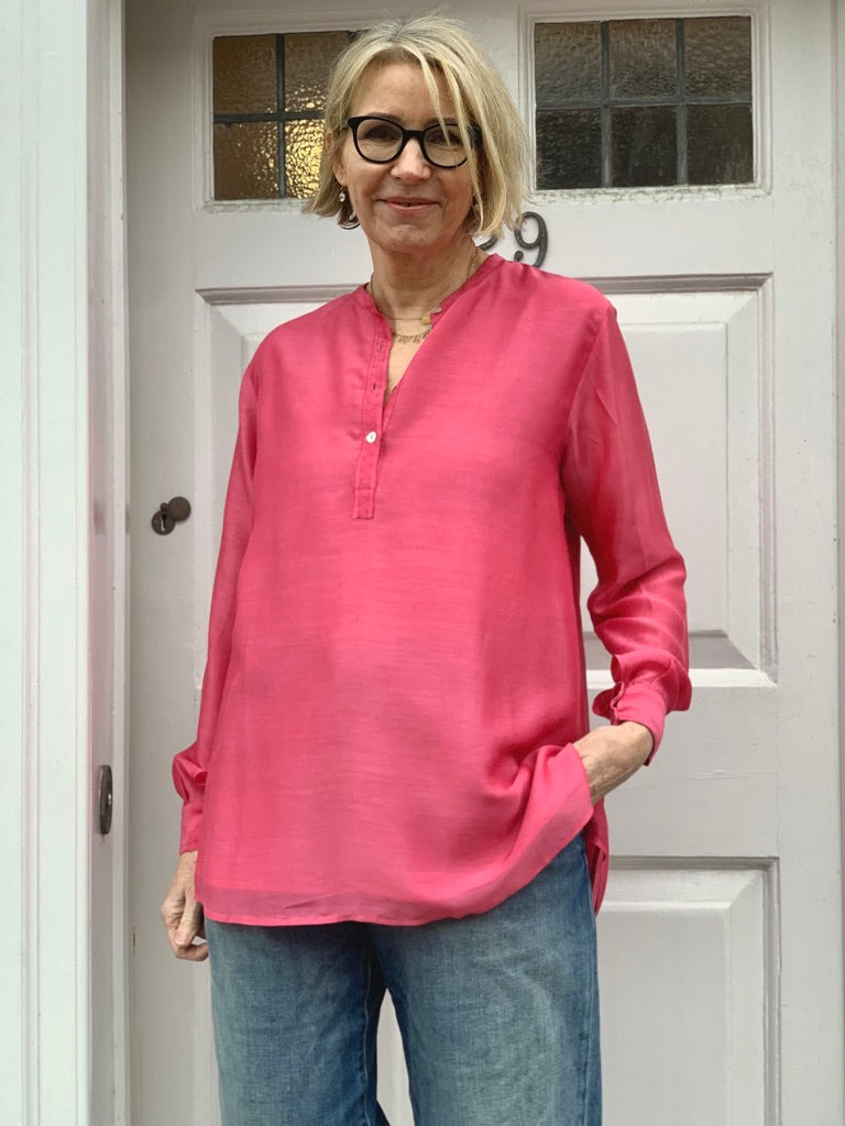 Long back shirt in pink silk cotton *one remaining size s/m (10/12)